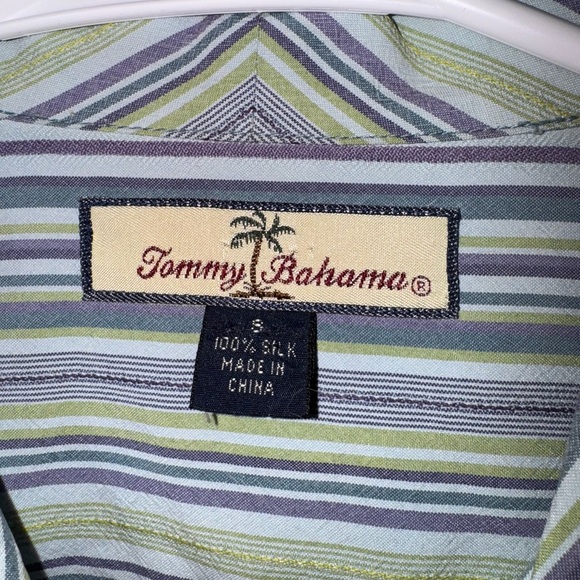 Tommy Bahama Men's Blue/Green Striped Shirt 100% Silk Size Small - Picture 2 of 4